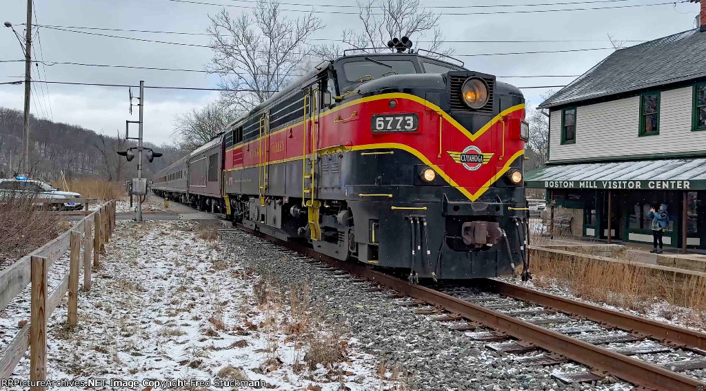 CVSR 6773 passes the CVNP Visitor Center.